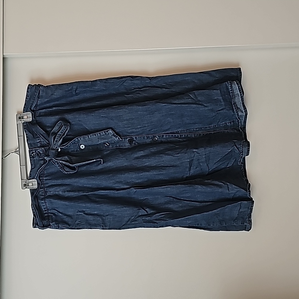Draper James denim skirt
